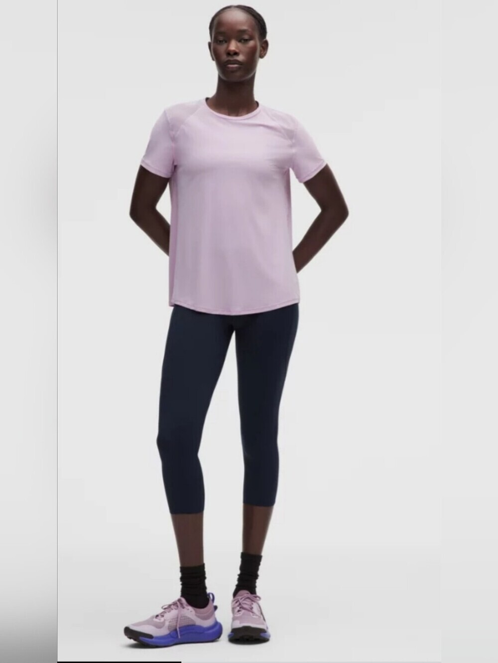 Lululemon Sculpt Short-Sleeve ShirtDesigned for Running Lilac ptp 21"